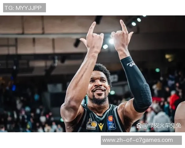 中国足球亿万富翁球星揭秘：财富与荣耀背后的故事与挑战